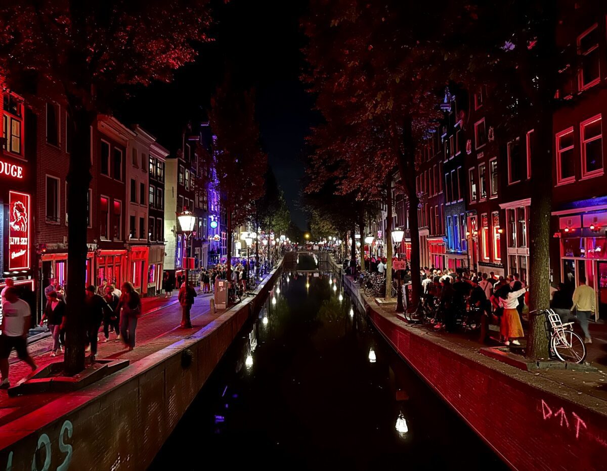 Red Light District (Kırmızı Fener Sokağı)